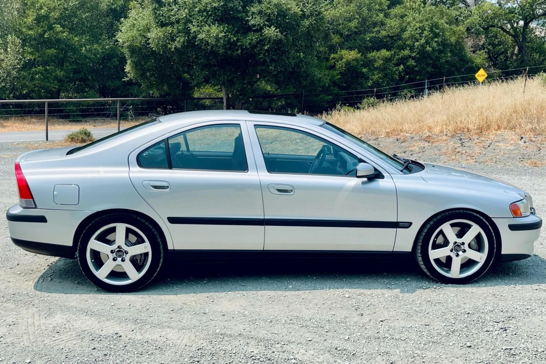 2004 Volvo S60 R 1st Gen - Image 3 of 31