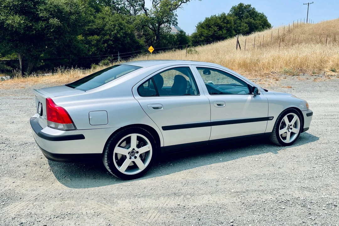 2004 Volvo S60 R 1st Gen - Image 26 of 31