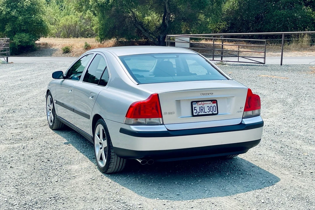 2004 Volvo S60 R 1st Gen - Image 21 of 31