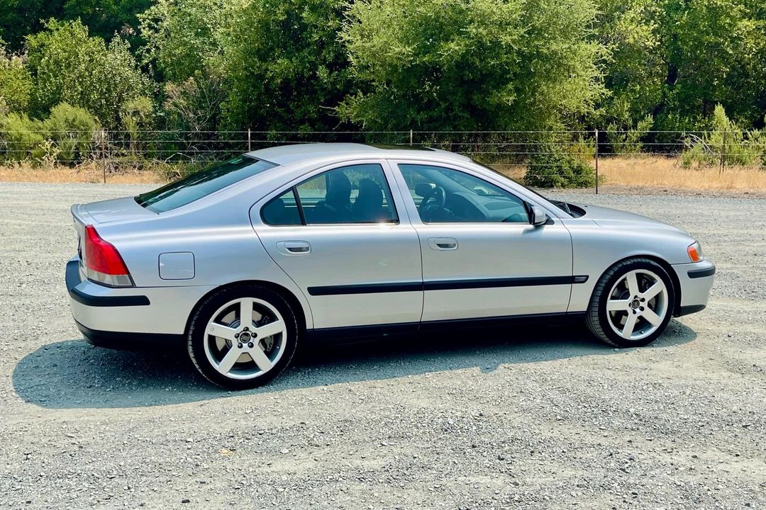 2004 Volvo S60 R 1st Gen - Image 28 of 31