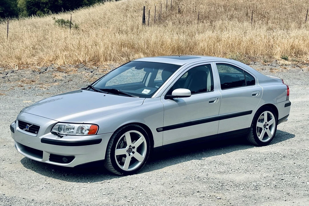2004 Volvo S60 R 1st Gen - Image 11 of 31