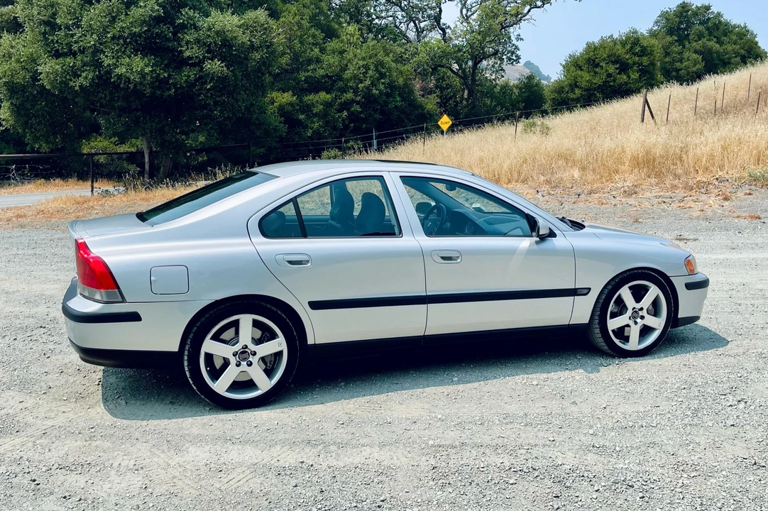 2004 Volvo S60 R 1st Gen - Image 27 of 31