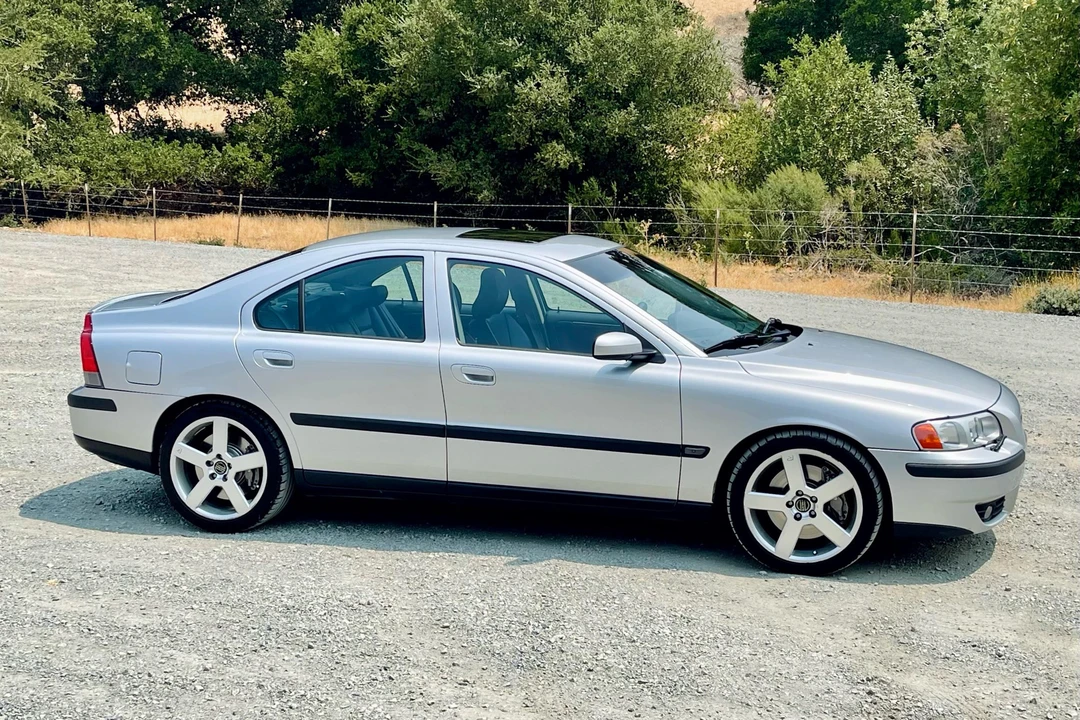 2004 Volvo S60 R 1st Gen - Image 29 of 31