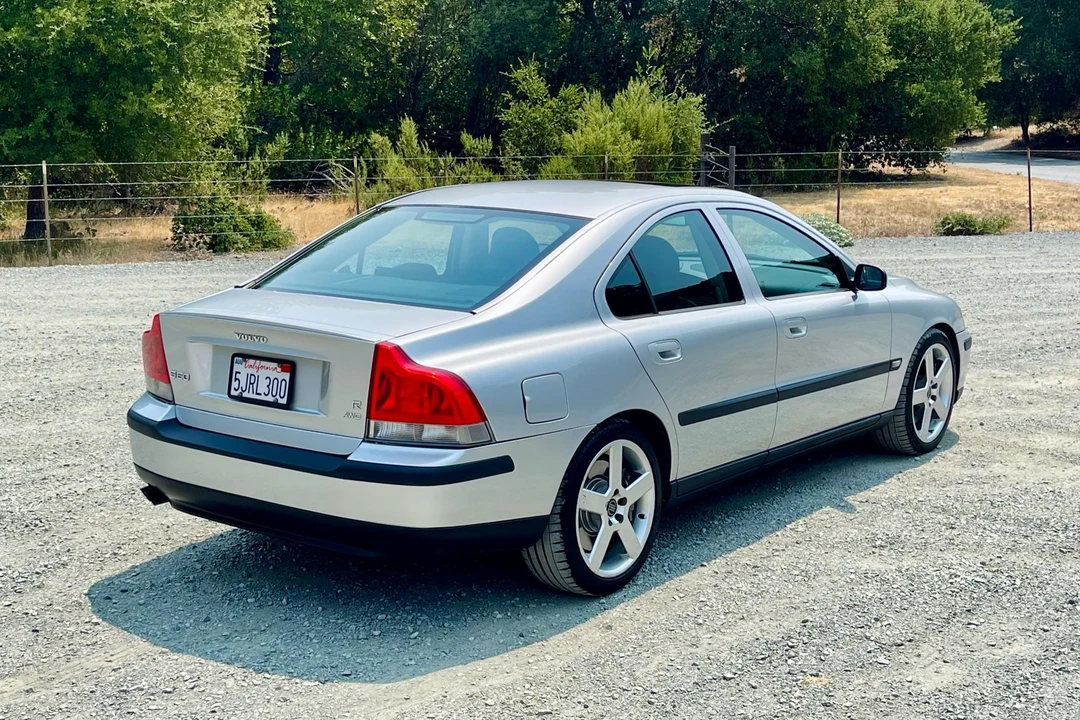 2004 Volvo S60 R 1st Gen - Image 24 of 31