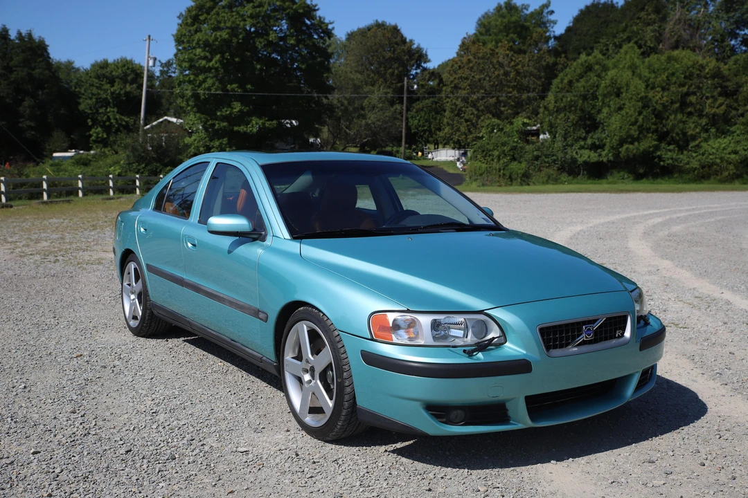 2004 Volvo S60 R 1st Gen - Image 15 of 31