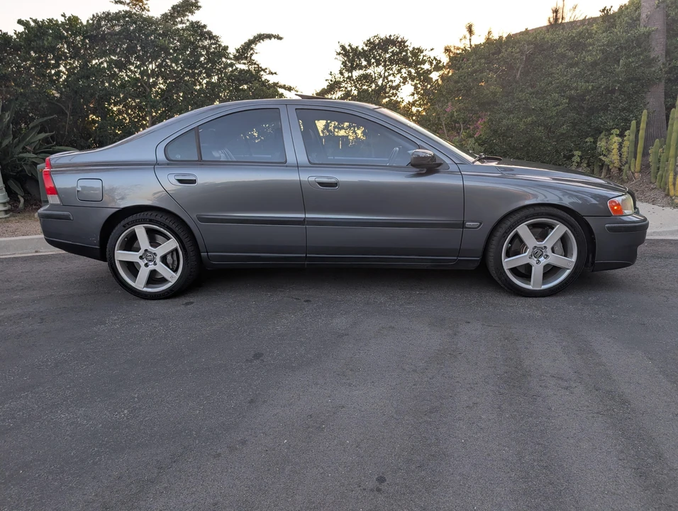 2004 Volvo S60 R 1st Gen - Image 16 of 31