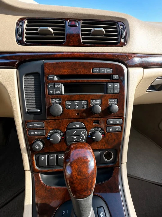 2004 Volvo S80 1st Gen - Image 4 of 6