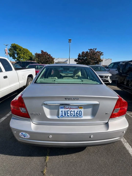 2004 Volvo S80 1st Gen - Image 2 of 6