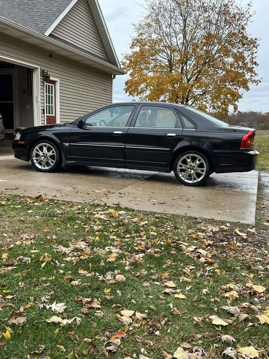 2004 Volvo S80 1st Gen - Image 2 of 6