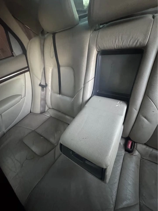 2004 Volvo S80 1st Gen - Image 7 of 10