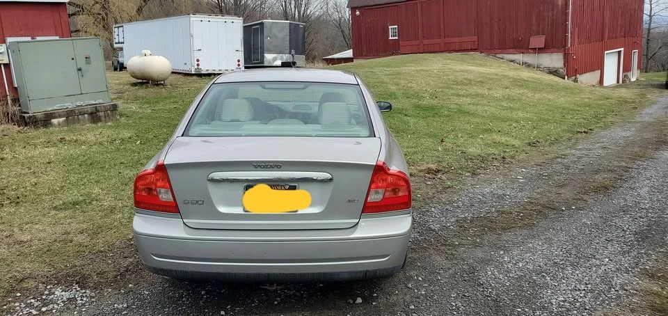 2004 Volvo S80 1st Gen - Image 2 of 15