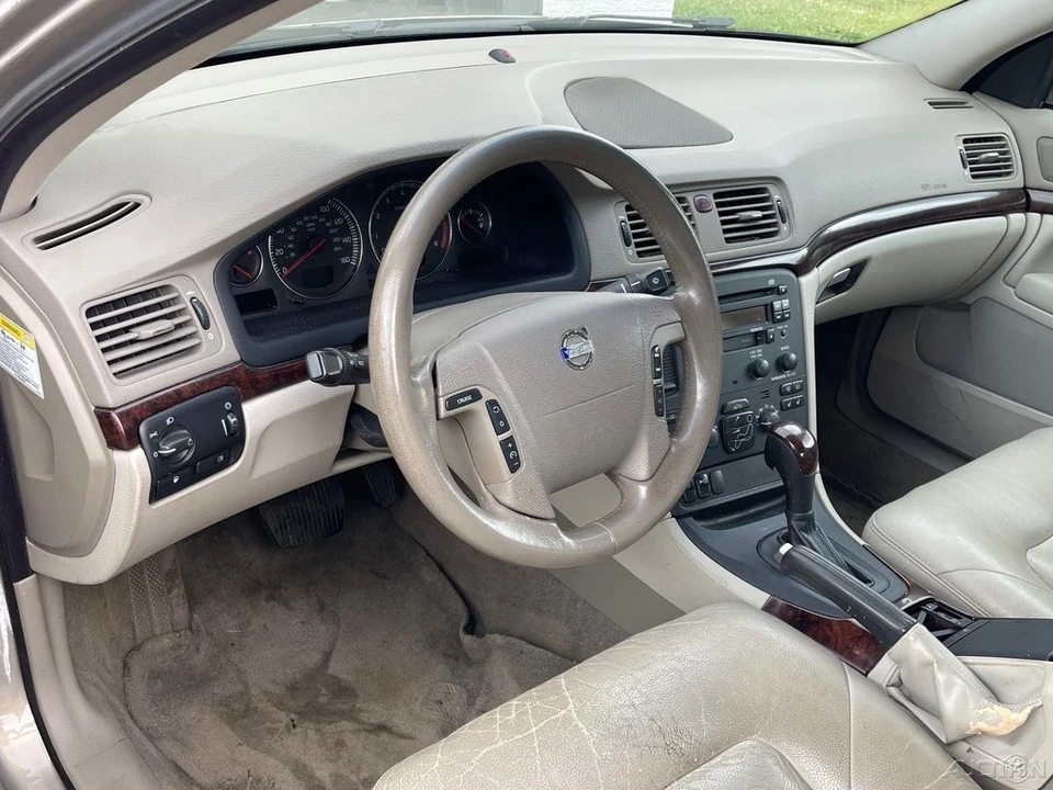 2004 Volvo S80 1st Gen - Image 12 of 21