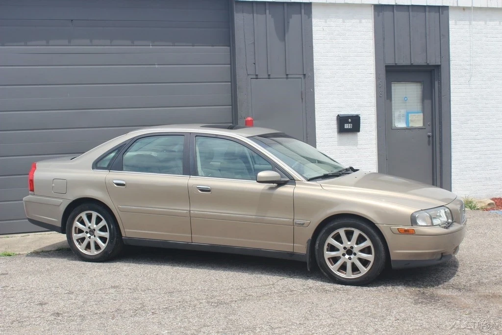 2004 Volvo S80 1st Gen - Image 10 of 21