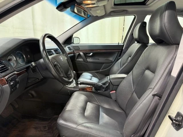 2004 Volvo S80 1st Gen - Image 14 of 21