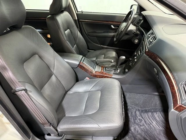 2004 Volvo S80 1st Gen - Image 18 of 21