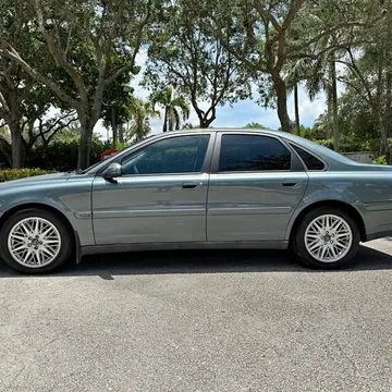 2004 Volvo S80