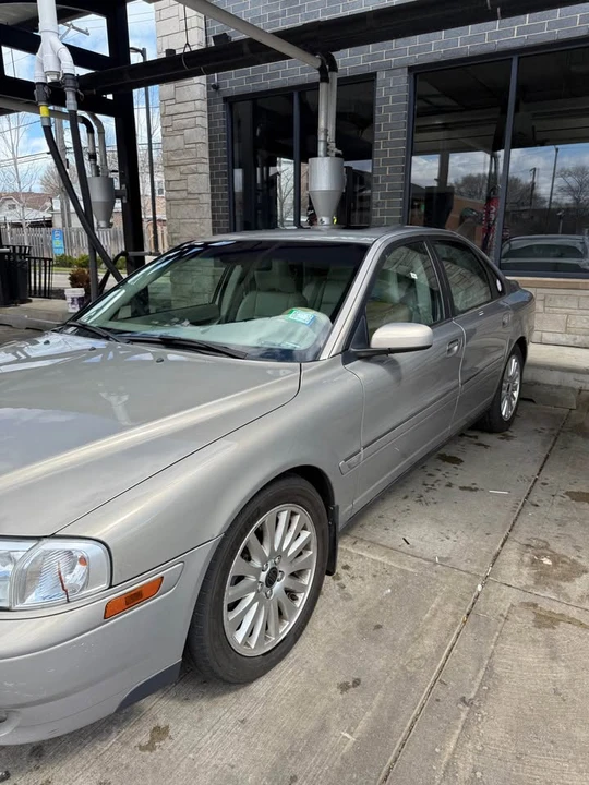 2004 Volvo S80 1st Gen - Image 3 of 3