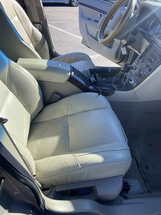 2004 Volvo S80 1st Gen - Image 8 of 9
