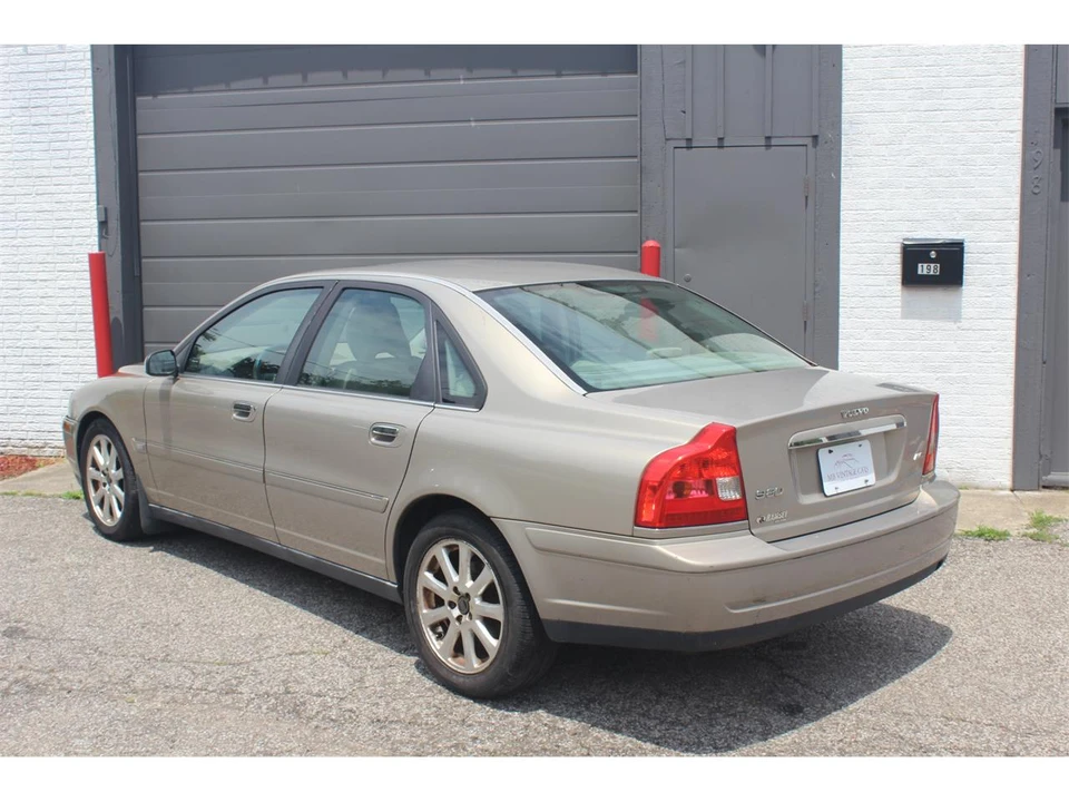 2004 Volvo S80 1st Gen - Image 4 of 31