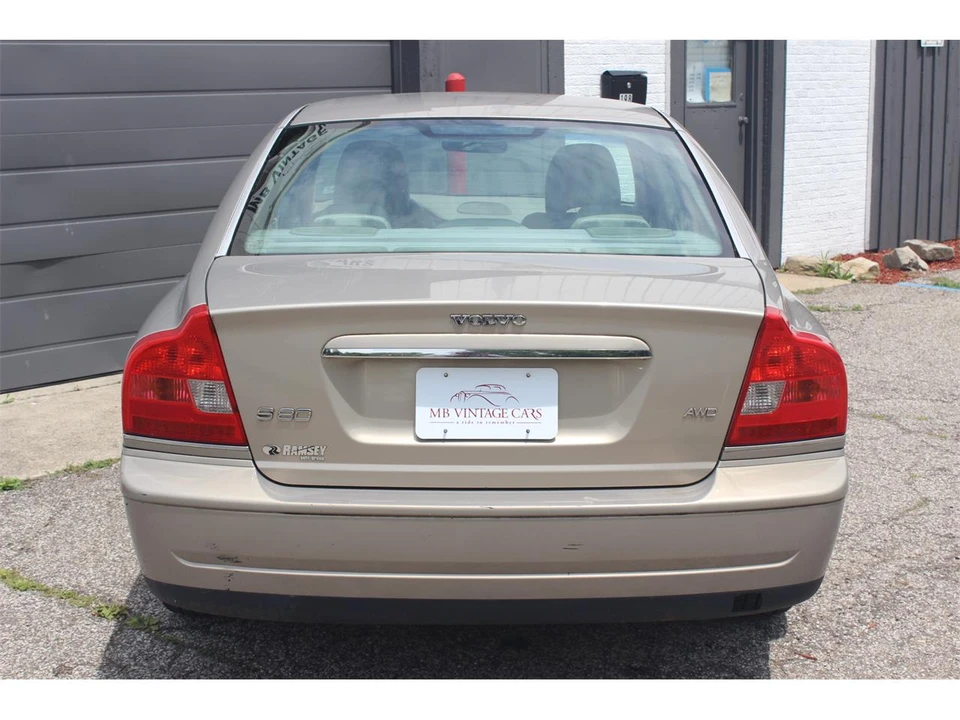 2004 Volvo S80 1st Gen - Image 6 of 31