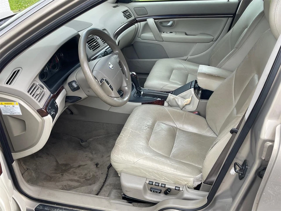 2004 Volvo S80 1st Gen - Image 13 of 31