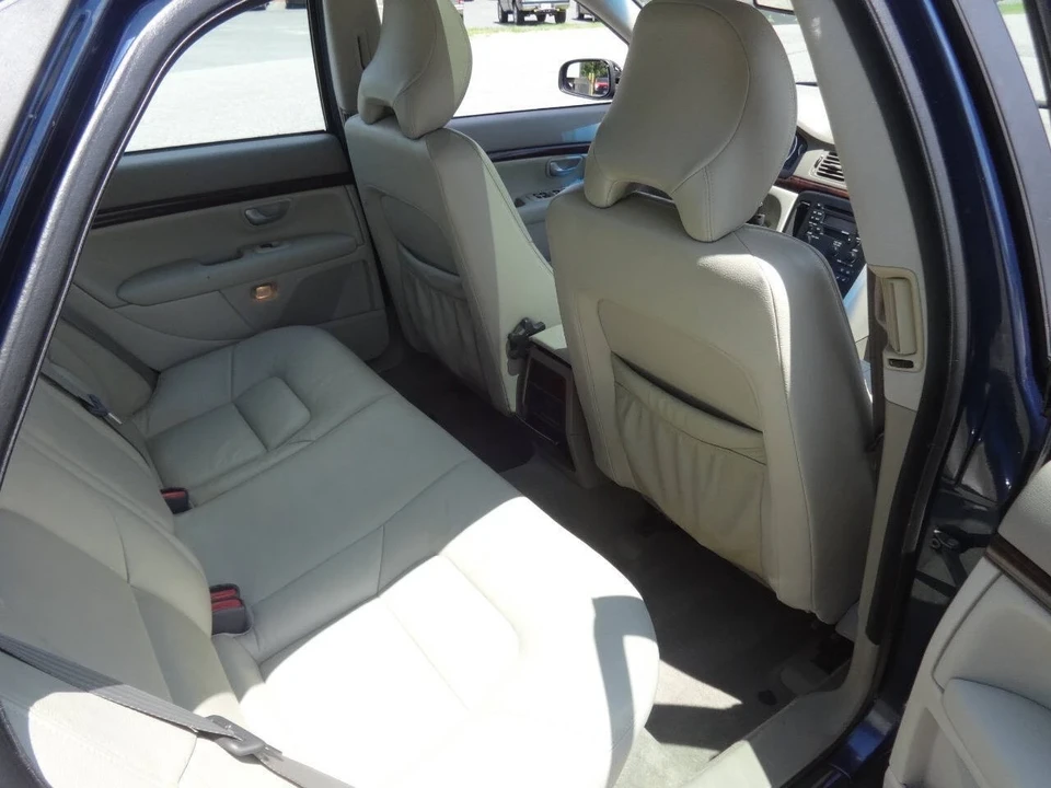 2004 Volvo S80 1st Gen - Image 15 of 15