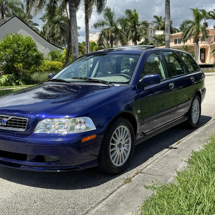 2004 Volvo V70 2nd Gen - Image 5 of 12
