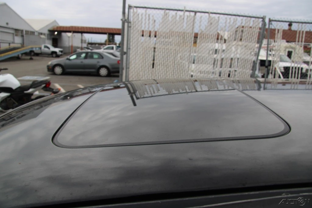 2004 Volvo V70 2nd Gen - Image 10 of 21