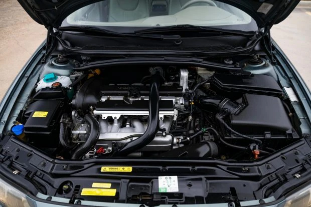 2004 Volvo V70 2nd Gen - Image 6 of 7