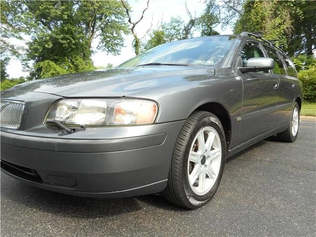 2004 Volvo V70 1st Gen - Image 11 of 12