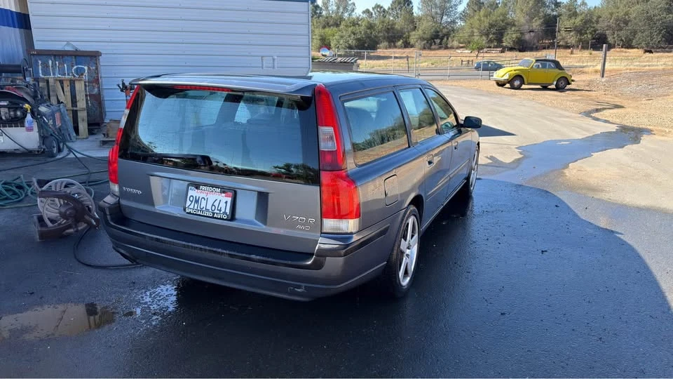 2004 Volvo V70 R 2nd Gen - Image 6 of 18