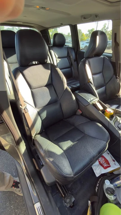 2004 Volvo V70 R 2nd Gen - Image 15 of 18