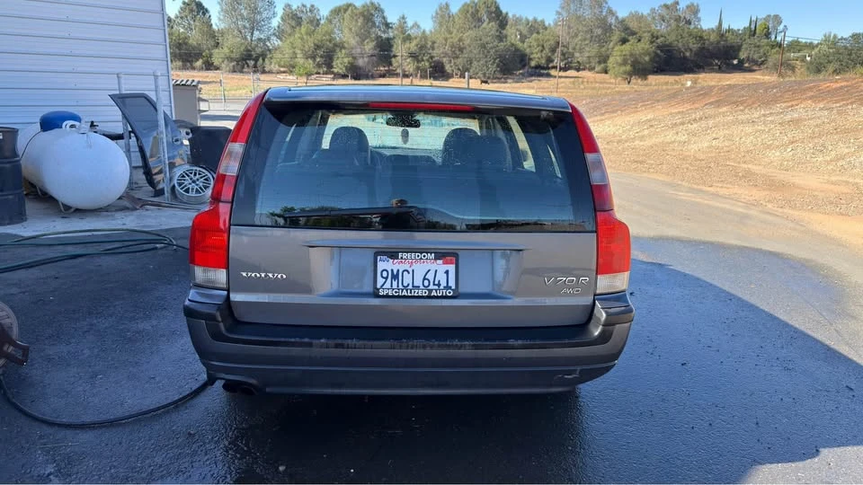 2004 Volvo V70 R 2nd Gen - Image 5 of 18
