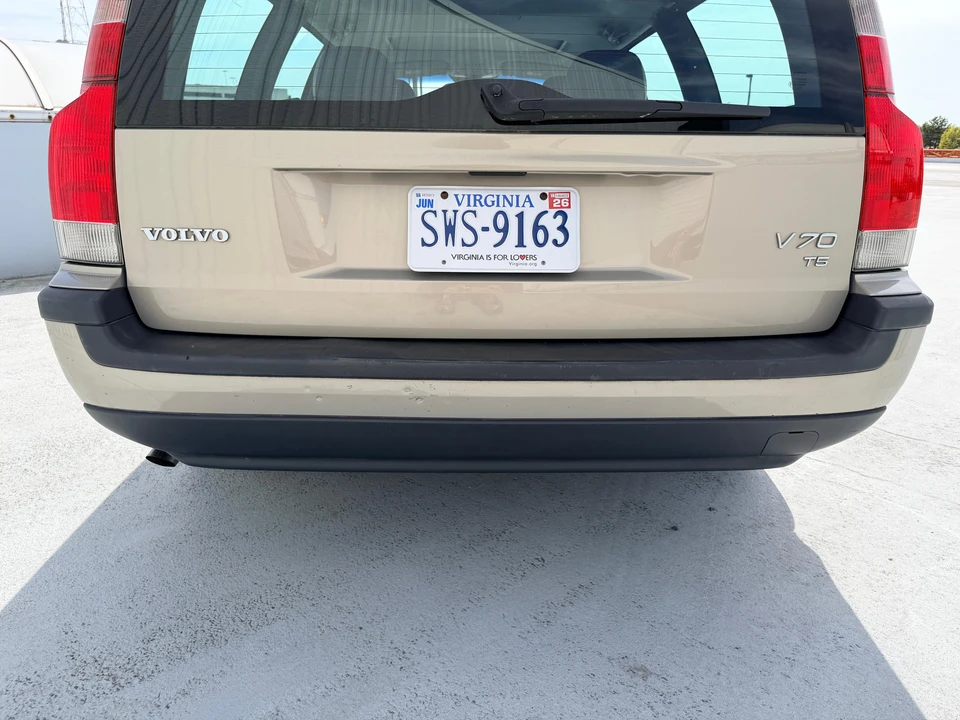 2004 Volvo V70 2nd Gen - Image 20 of 31