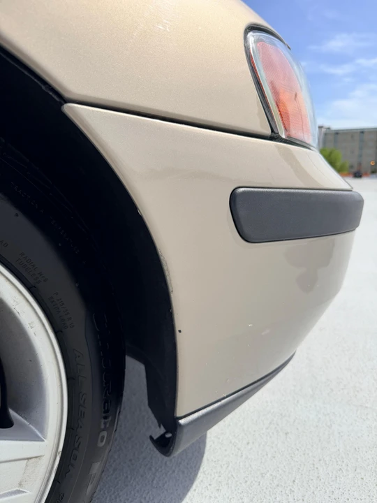 2004 Volvo V70 2nd Gen - Image 11 of 31