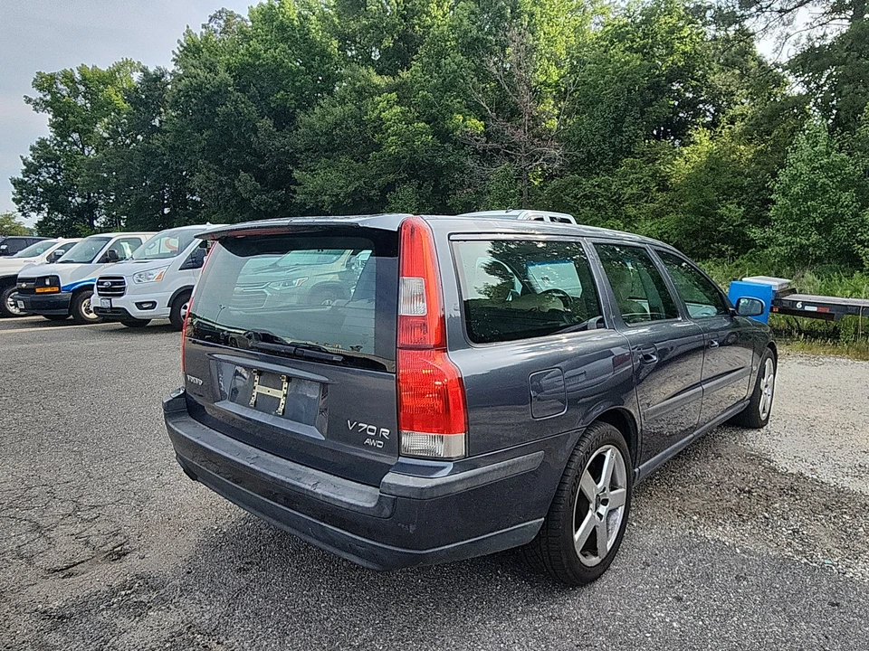 2004 Volvo V70 2nd Gen - Image 5 of 21