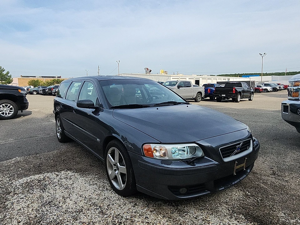 2004 Volvo V70 2nd Gen - Image 7 of 21