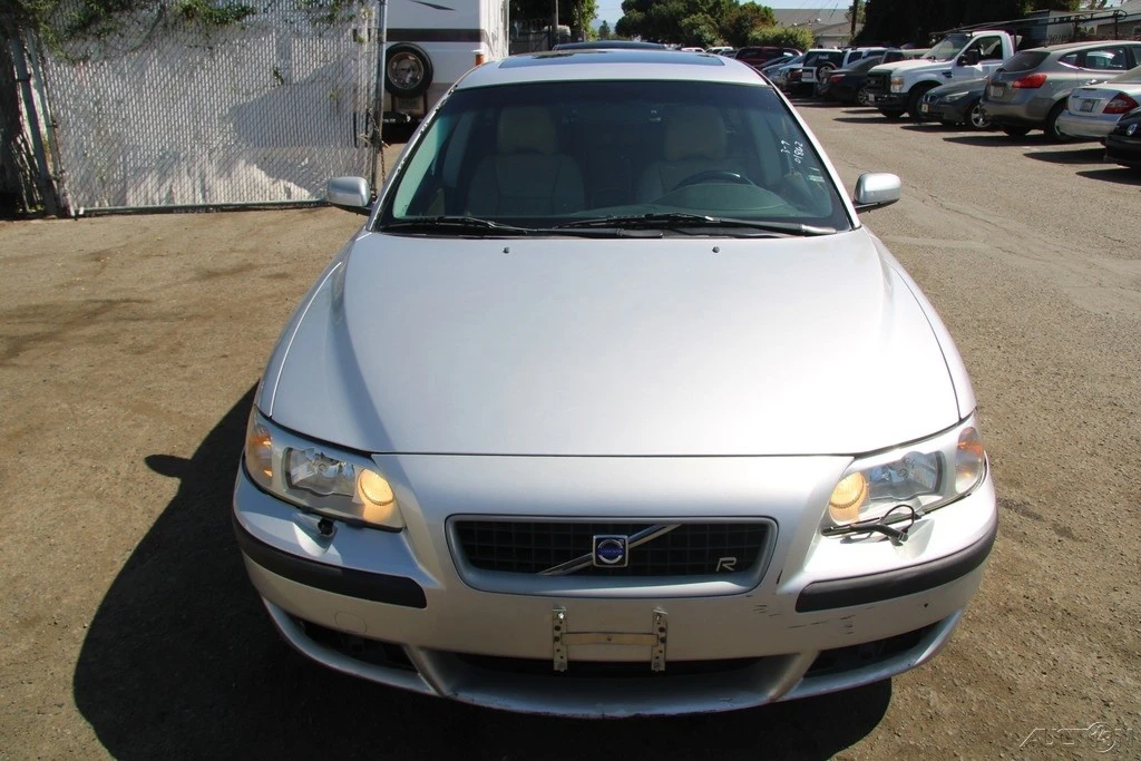 2004 Volvo V70 R 2nd Gen - Image 12 of 21