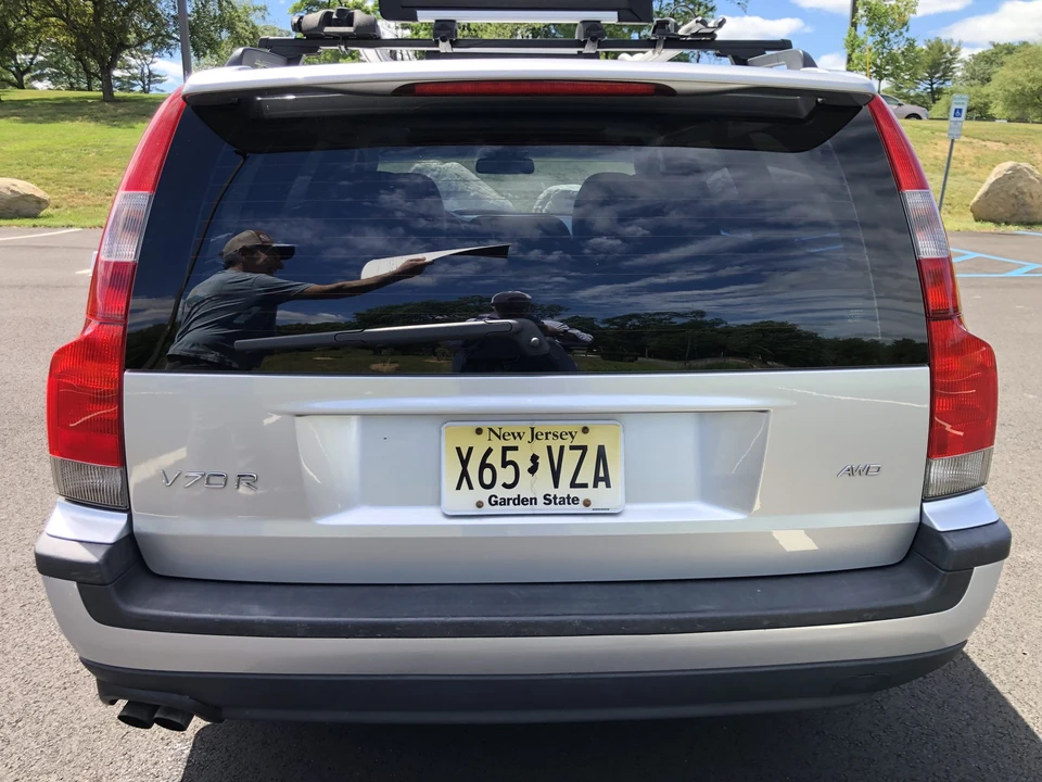 2004 Volvo V70 R 2nd Gen - Image 18 of 31