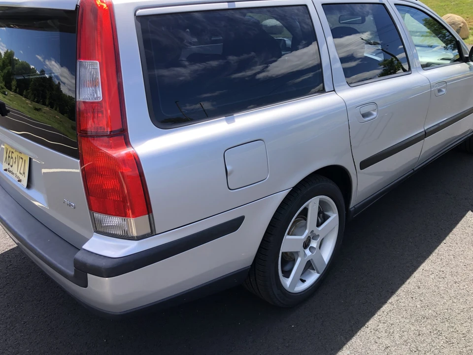 2004 Volvo V70 R 2nd Gen - Image 22 of 31