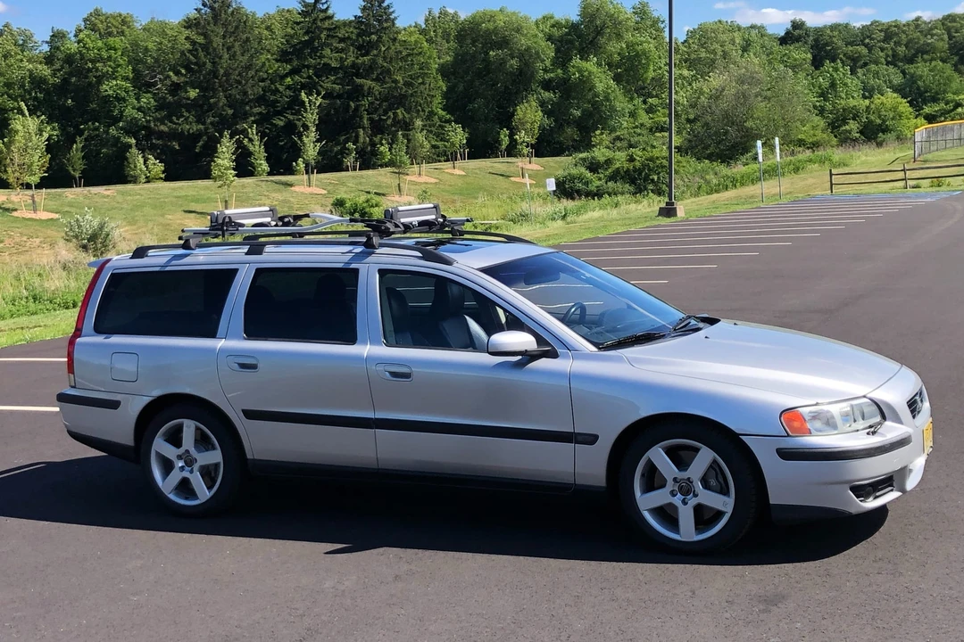 2004 Volvo V70 R 2nd Gen - Image 19 of 31