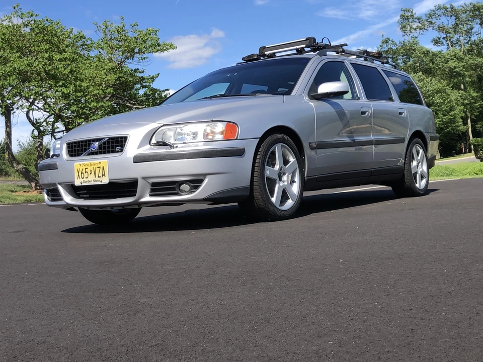 2004 Volvo V70 R 2nd Gen - Image 10 of 31