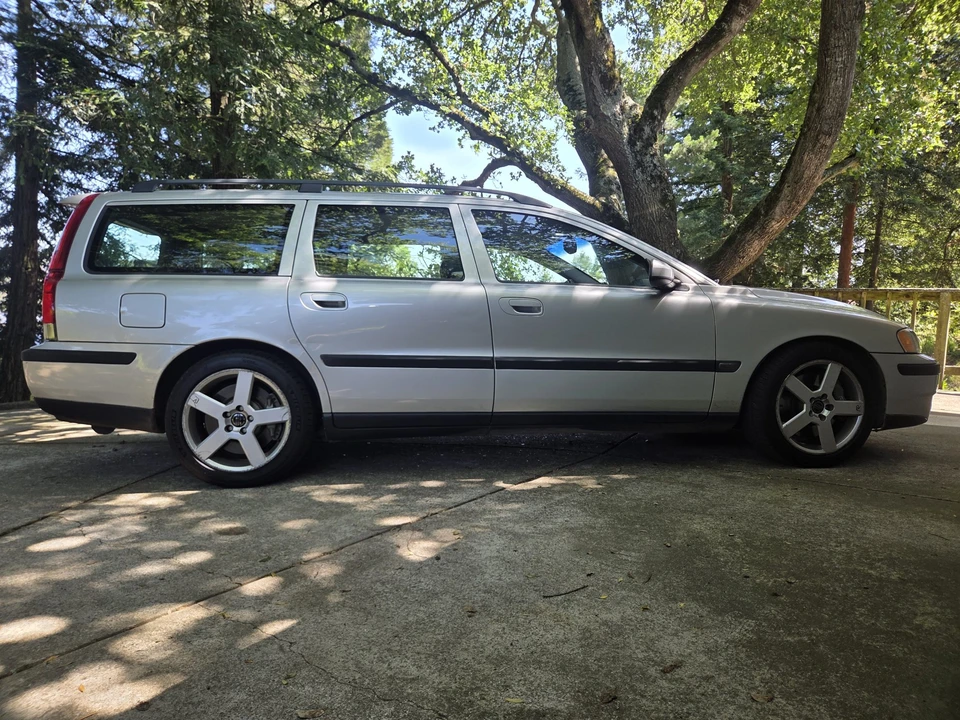 2004 Volvo V70 R 2nd Gen - Image 7 of 31