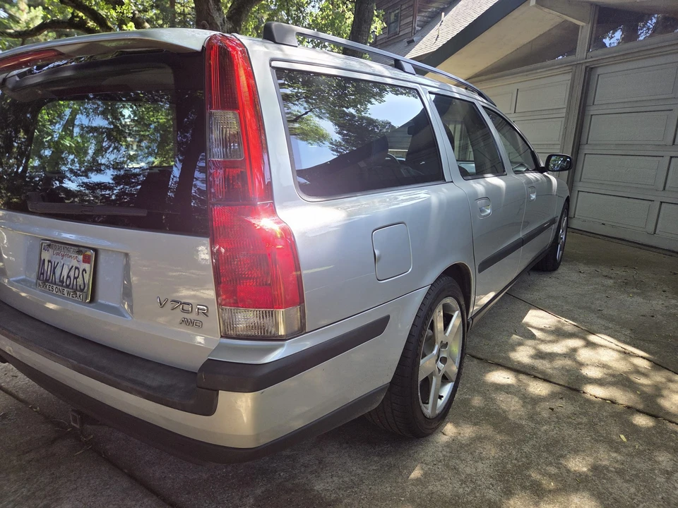 2004 Volvo V70 R 2nd Gen - Image 8 of 31