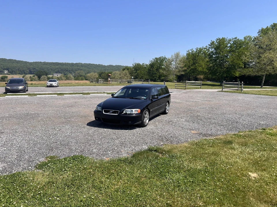 2004 Volvo V70 R 2nd Gen - Image 3 of 31