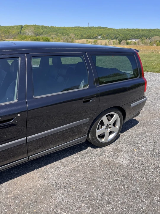 2004 Volvo V70 R 2nd Gen - Image 11 of 31