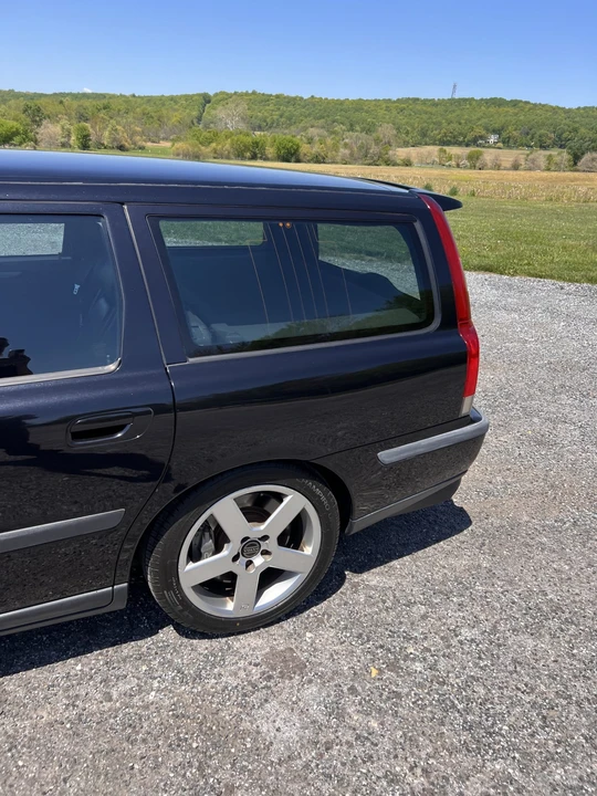 2004 Volvo V70 R 2nd Gen - Image 12 of 31