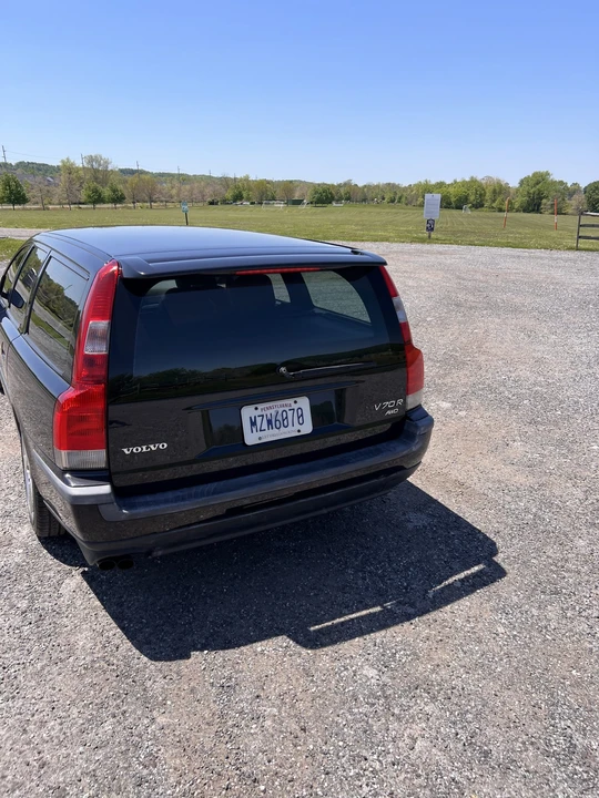 2004 Volvo V70 R 2nd Gen - Image 14 of 31
