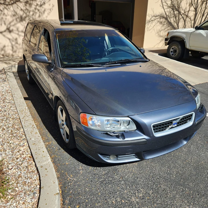 2004 Volvo V70 R 2nd Gen - Image 5 of 31