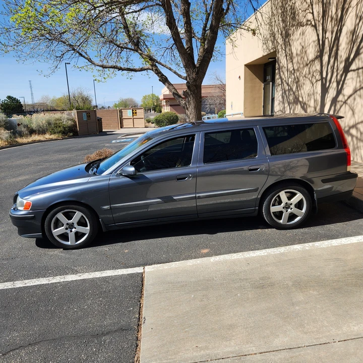 2004 Volvo V70 R 2nd Gen - Image 11 of 31